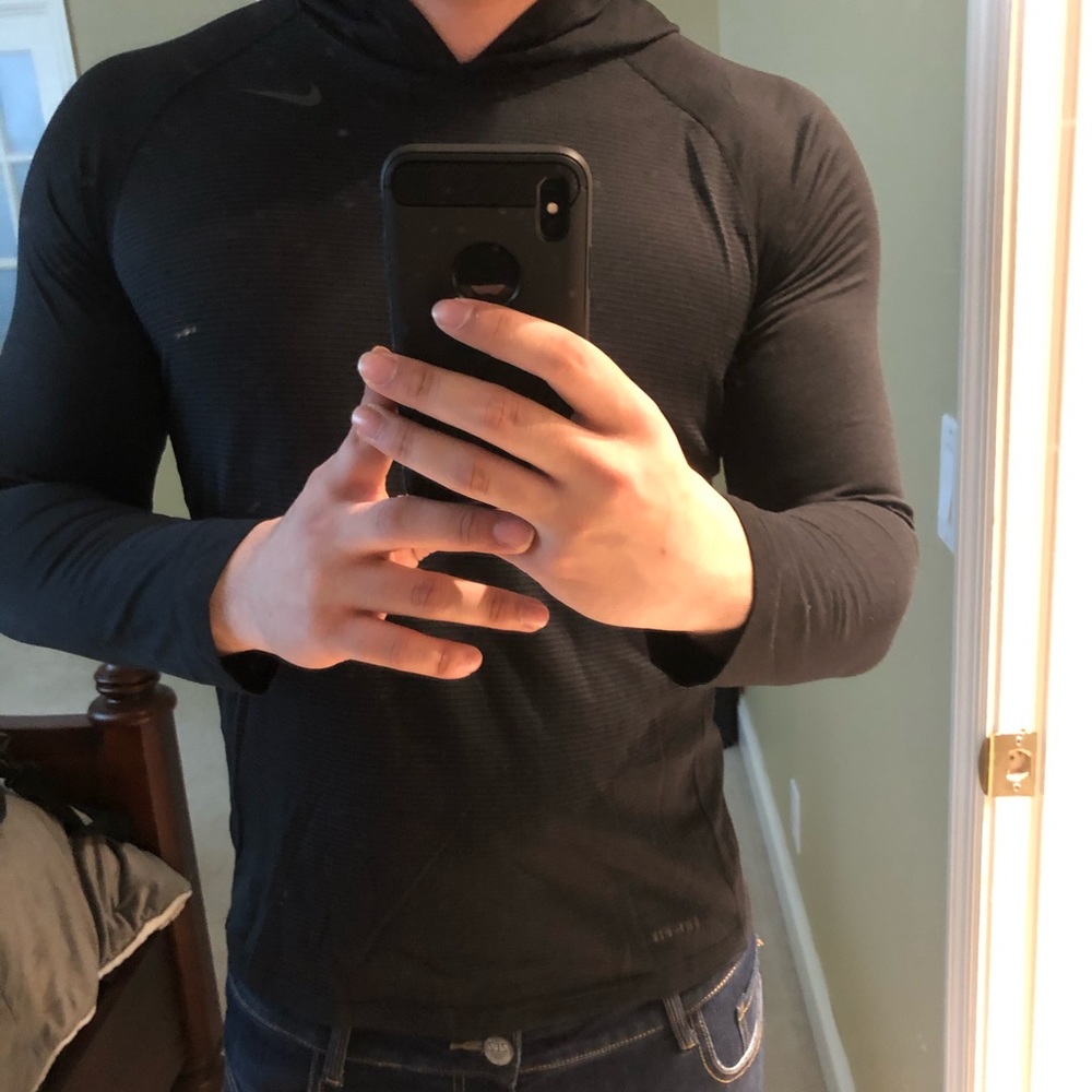 Nike 3/4ths Hoodie size medium